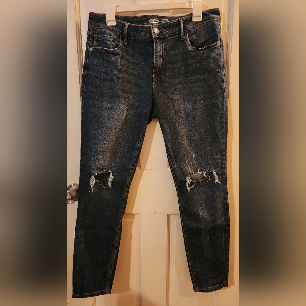 Old Navy Rockstar Super Skinny Mid-Rise